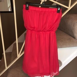 Express Dresses - Strapless hot pink dress Express Dresses - Strapless hot pink dress